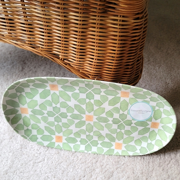 Samantha Pynn Home Rectangular Melamine Serving Tray - Picture 5 of 8